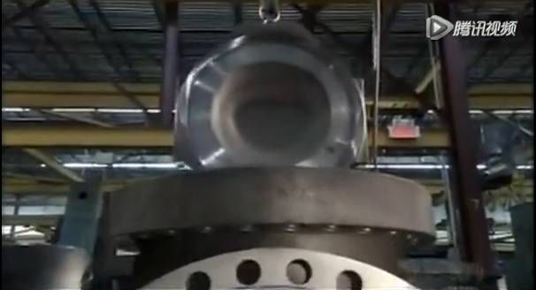 比人還大的大型閥門(mén)是怎么制造出來(lái)的？-