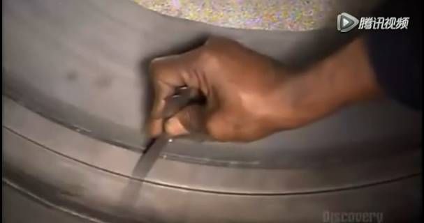 比人還大的大型閥門(mén)是怎么制造出來(lái)的？-